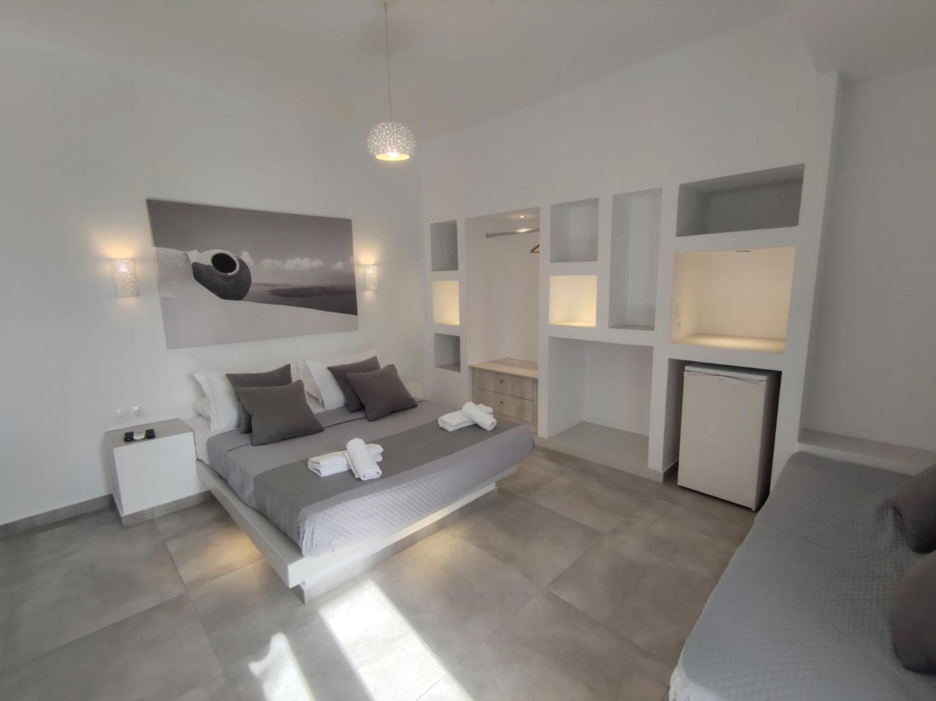 Happy Fish Rooms- Beachfront Perissa  Esterno foto